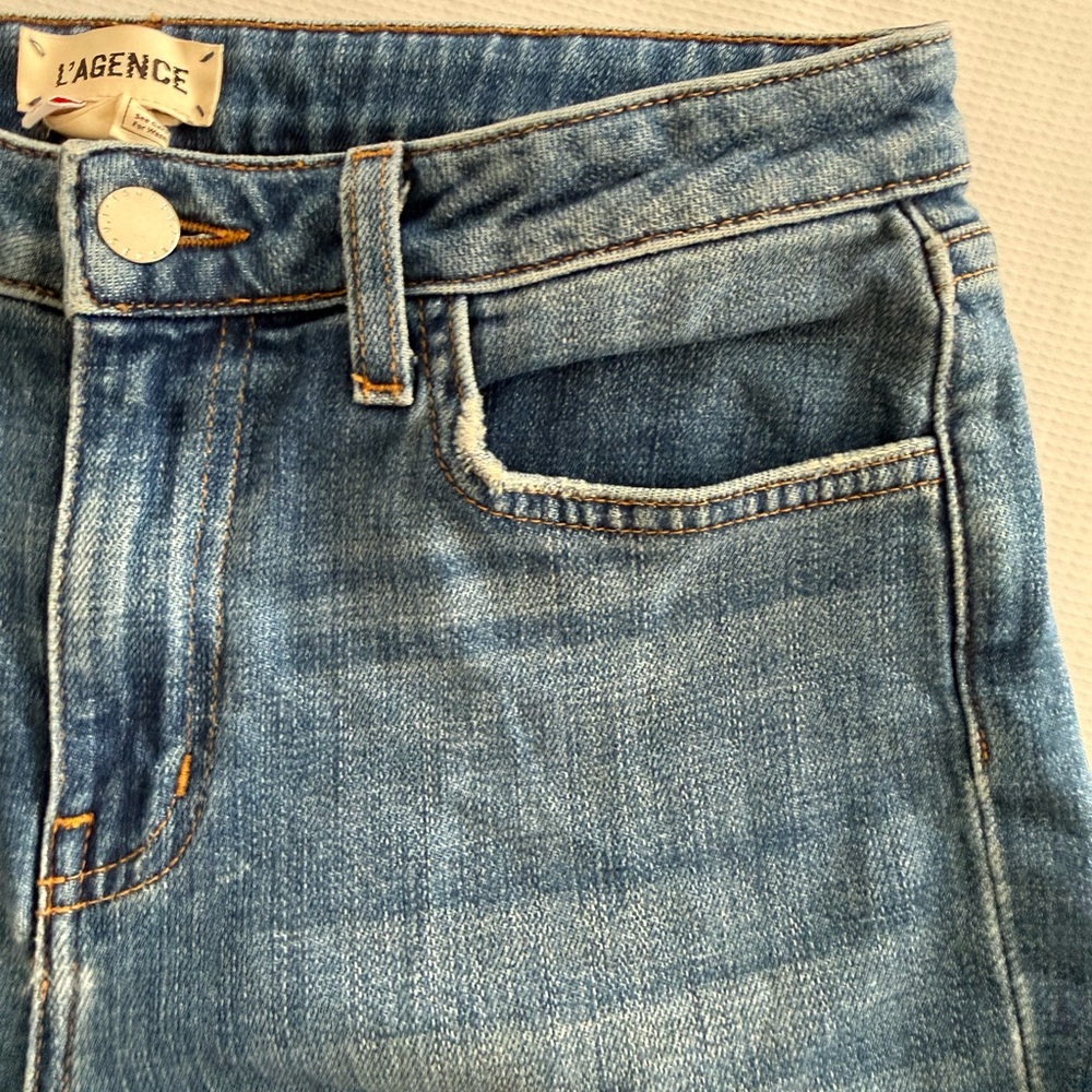 L'AGENCE Women's  Blue Jeans Size 28
